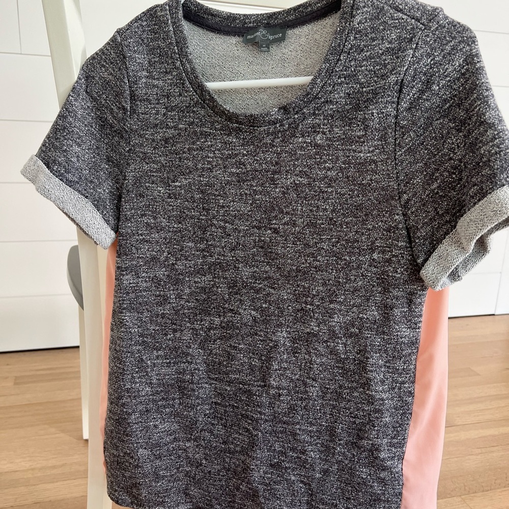 Market & Spruce size medium top